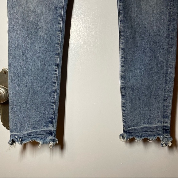 Agolde Sophie Chewed Hem Jean size 27 - Picture 6 of 9